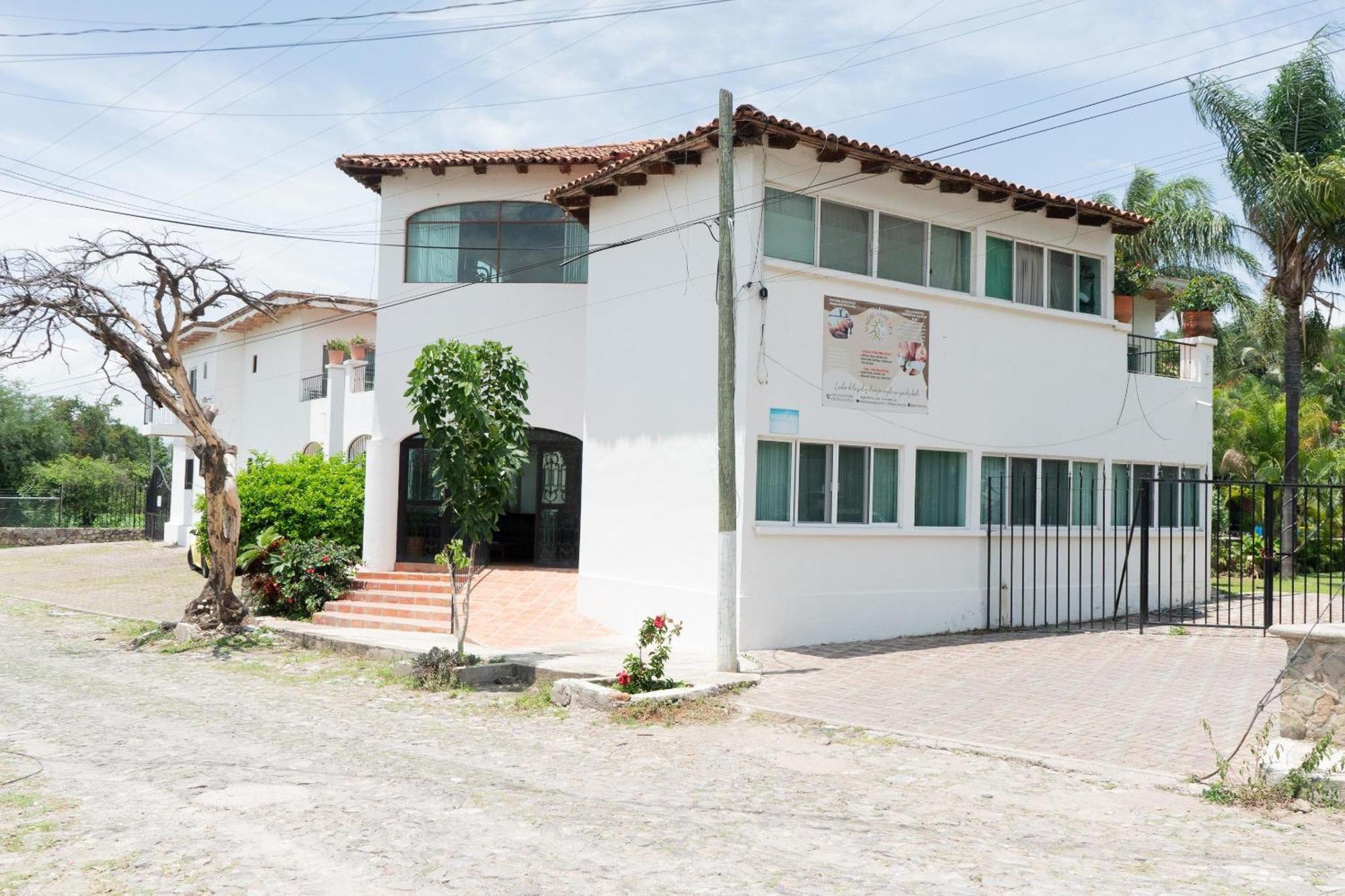 Capital O La Joya Del Lago Ajijic Exterior foto